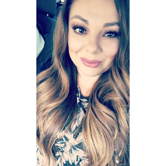 Meet your Posher, Nancy - Picture 2 of 2